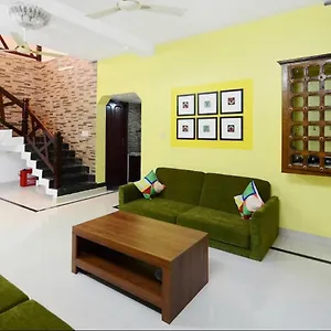 Grand Avenue Executive Guest house